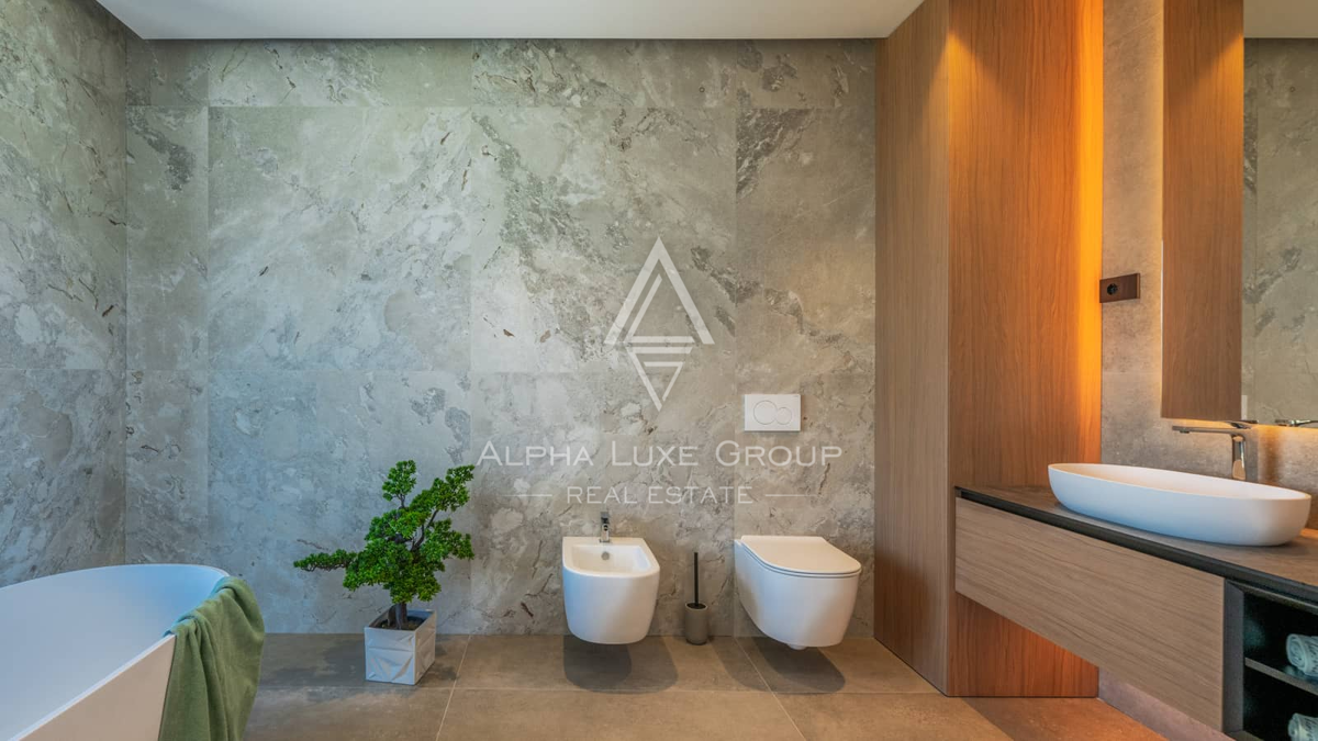 Istria, Krnica: Villa moderna con panorama mare