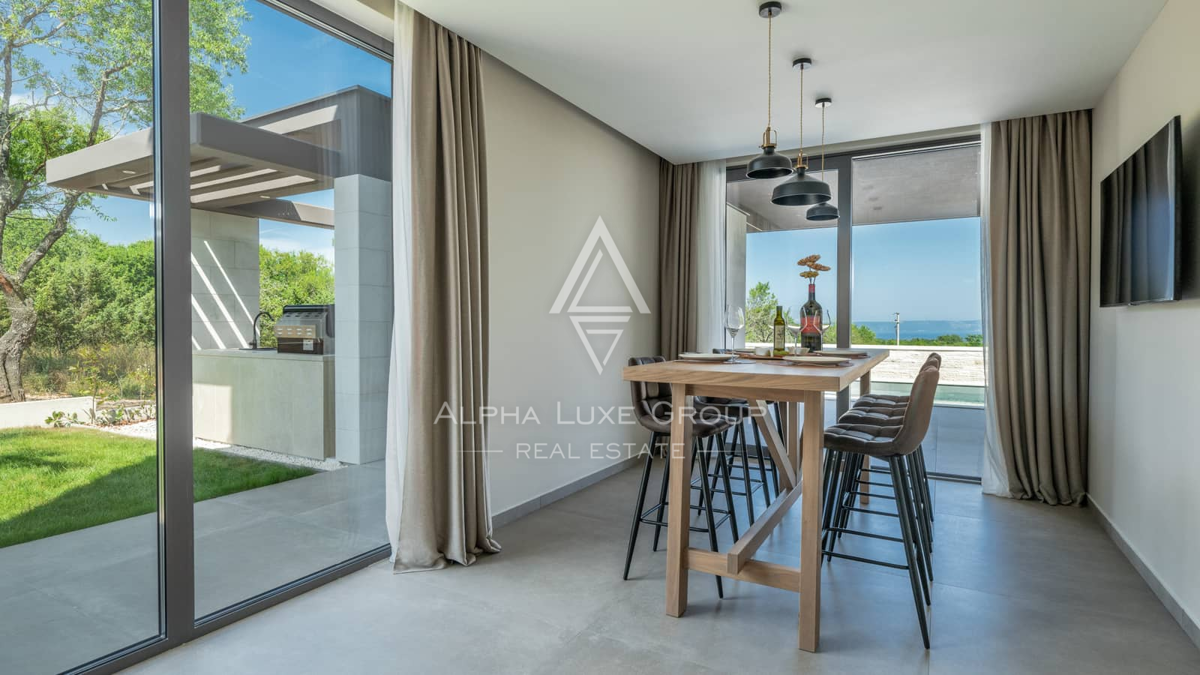 Istria, Krnica: Villa moderna con panorama mare