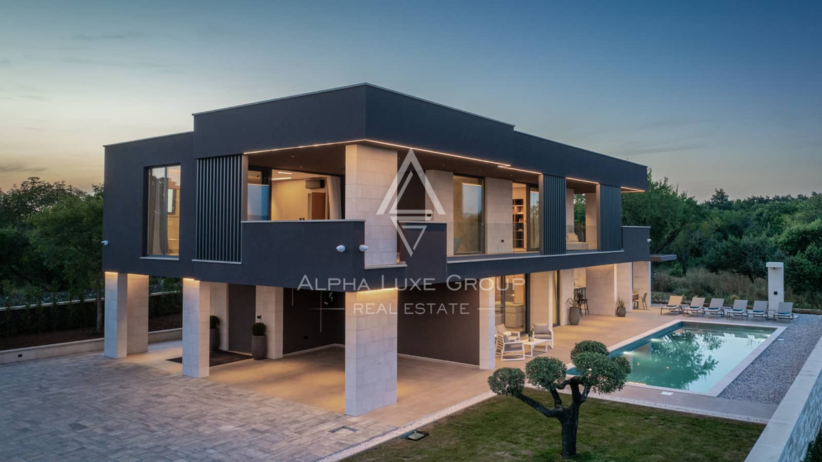 Istria, Krnica: Villa moderna con panorama mare