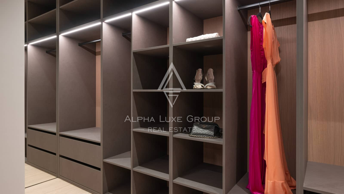 Istria, Krnica: Villa moderna con panorama mare