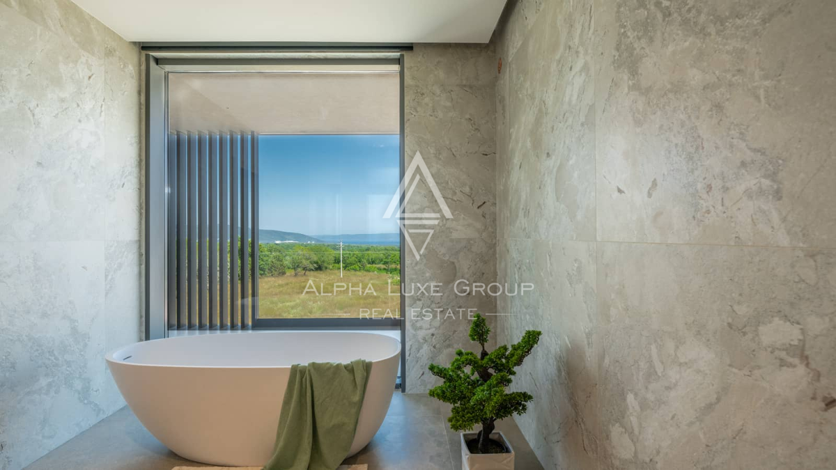 Istria, Krnica: Villa moderna con panorama mare