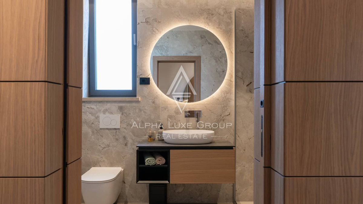 Istria, Krnica: Villa moderna con panorama mare