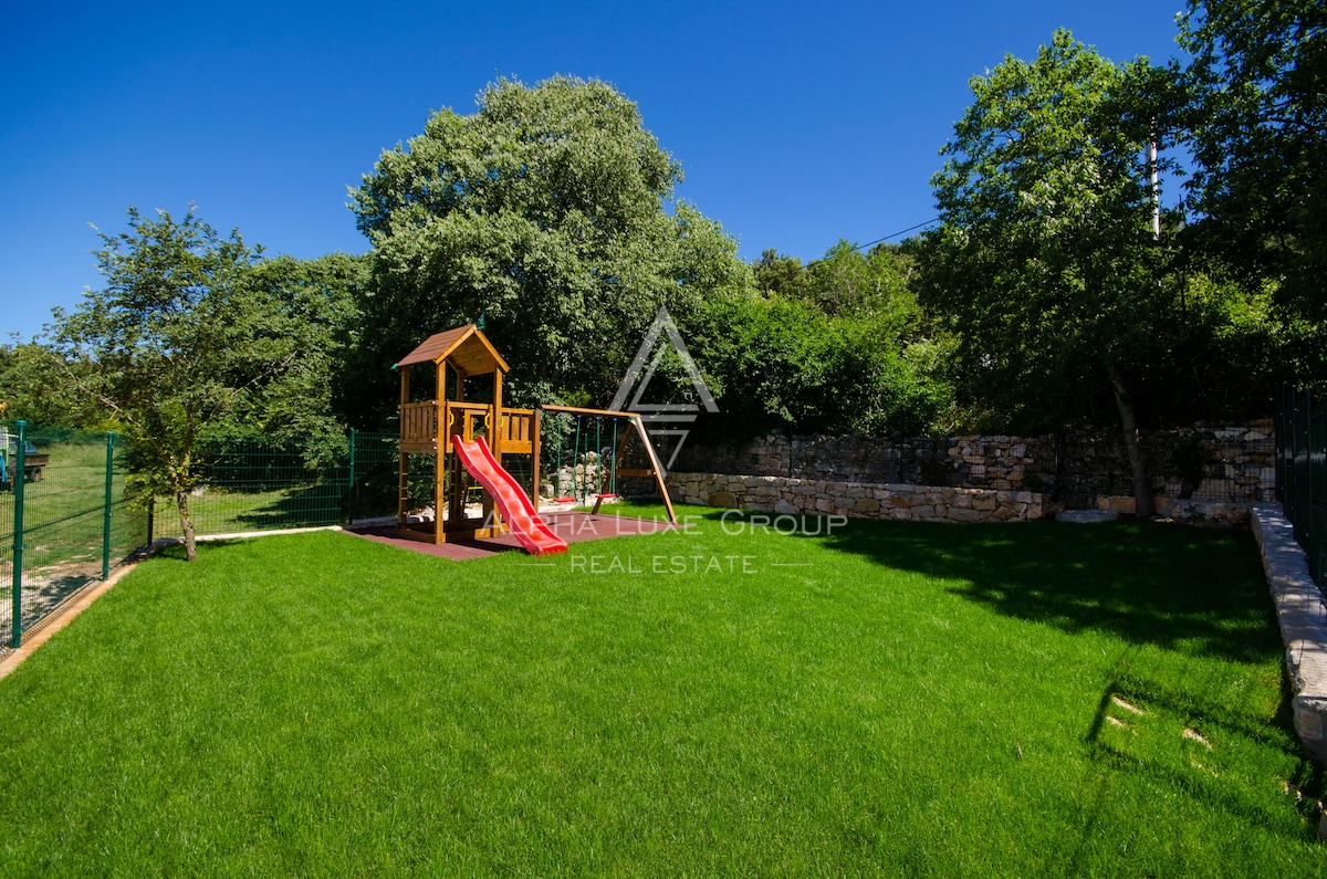 Istria, Rovinj: Villa in pietra con piscina potenziale