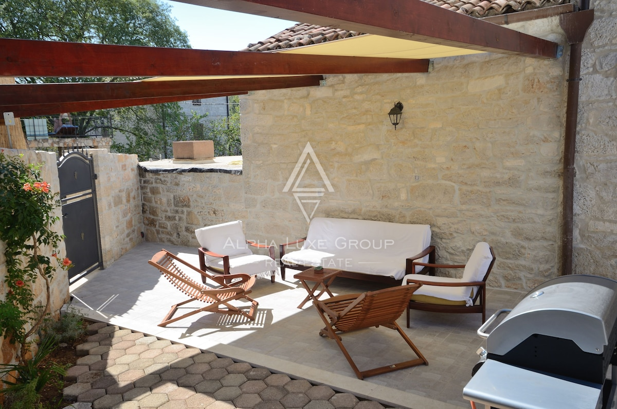 Istria, Rovinj: Villa in pietra con piscina potenziale