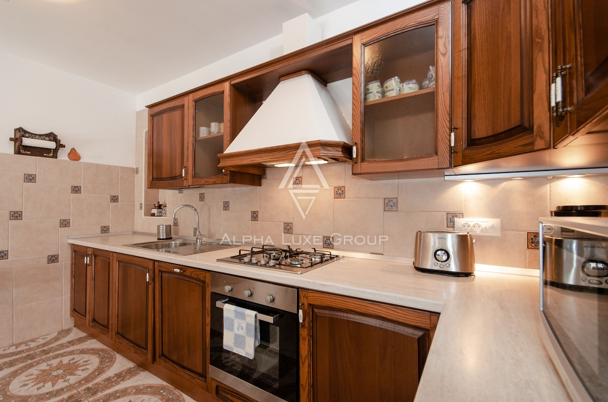 Istria, Rovinj: Villa in pietra con piscina potenziale