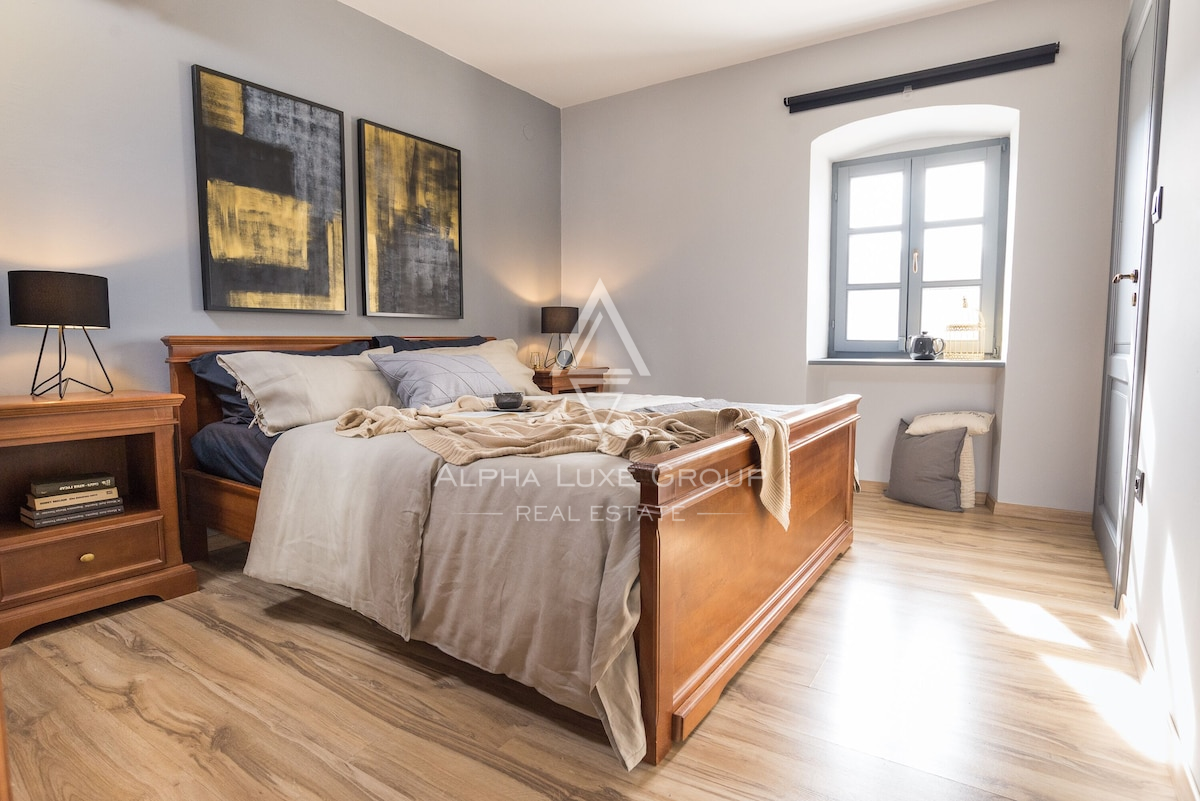 Istria, Rovinj: Villa in pietra con piscina potenziale