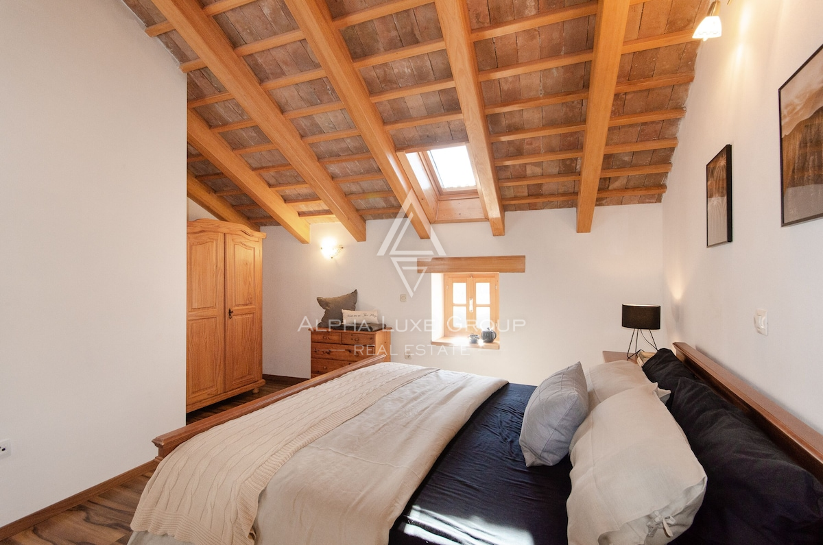 Istria, Rovinj: Villa in pietra con piscina potenziale