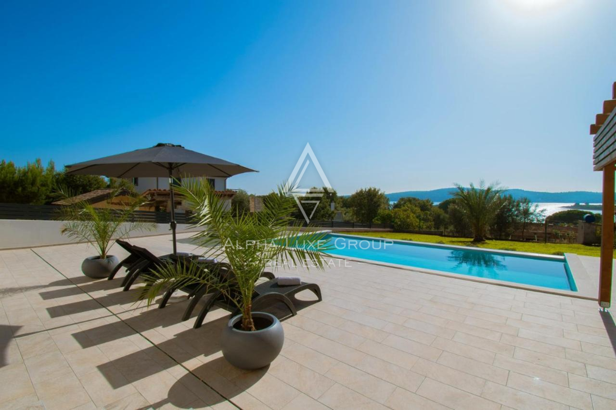 Istria, Pomer: Villa di lusso vicino alla spiaggia