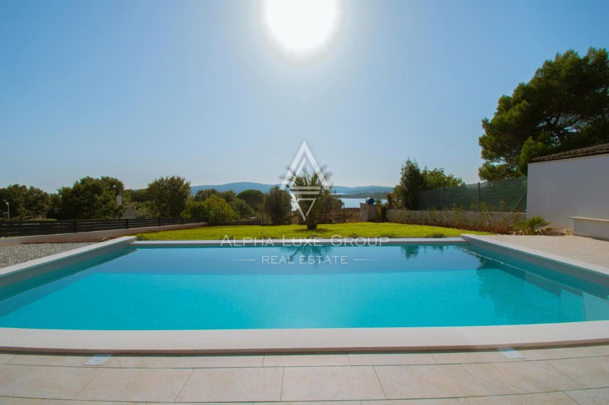 Istria, Pomer: Villa di lusso vicino alla spiaggia