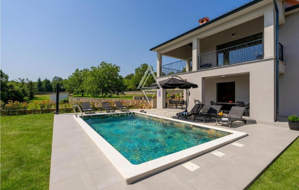 Istria, Labin: Villa con piscina ai margini del borgo