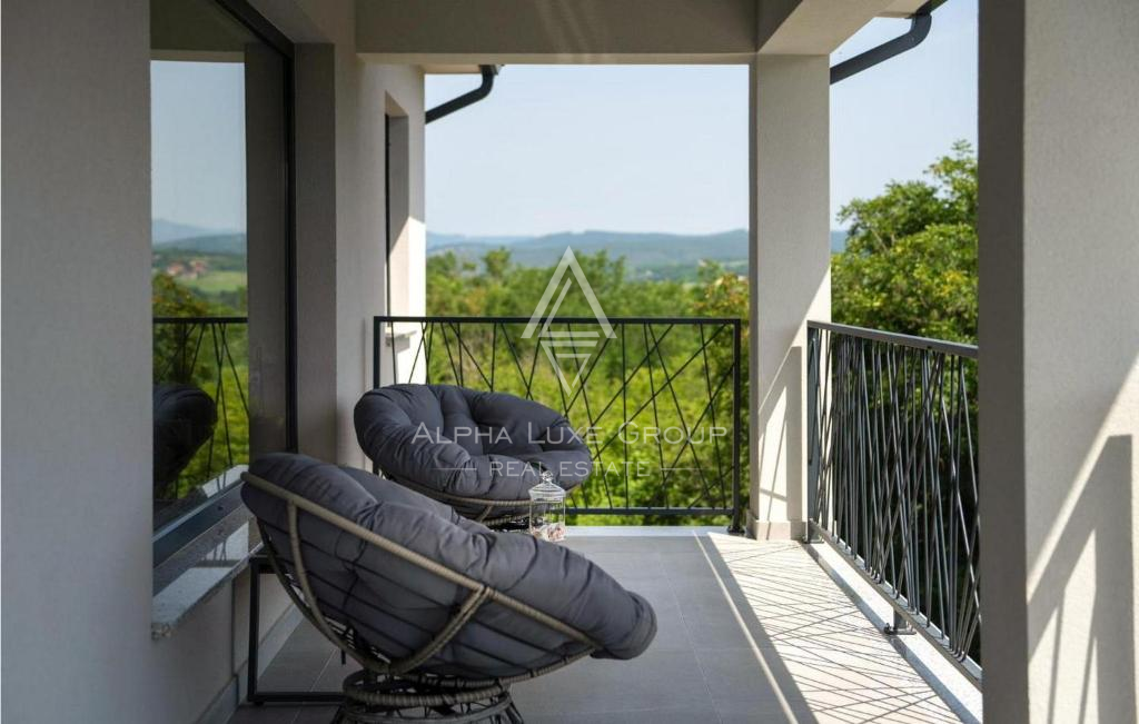 Istria, Labin: Villa con piscina ai margini del borgo