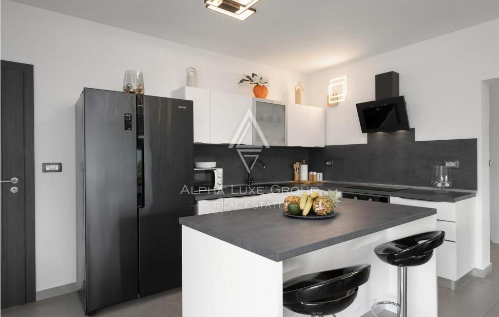 Istria, Labin: Villa con piscina ai margini del borgo