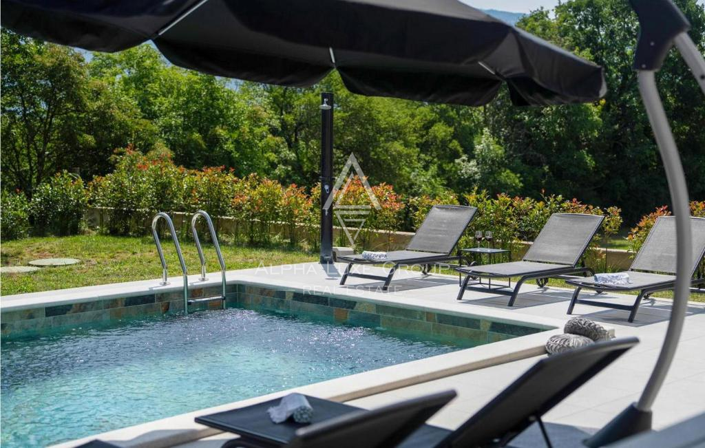 Istria, Labin: Villa con piscina ai margini del borgo