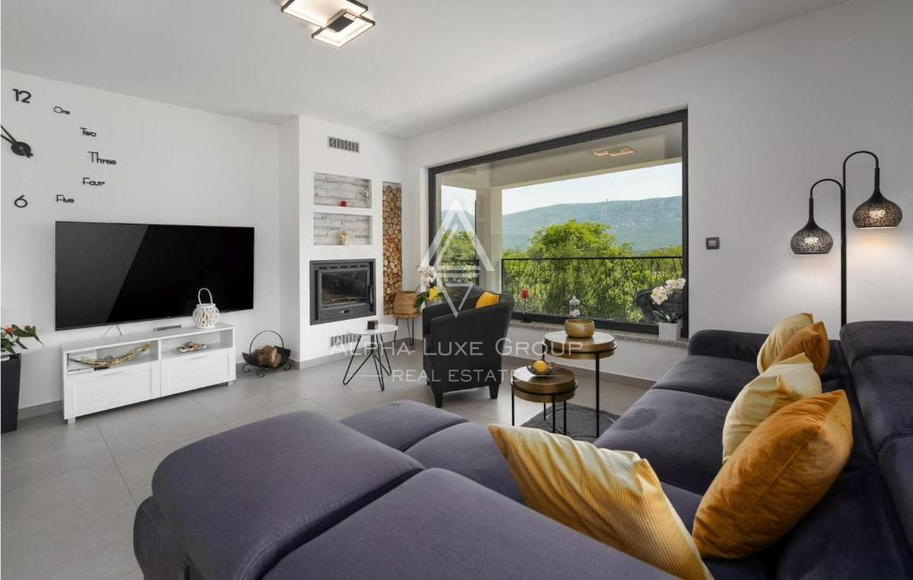 Istria, Labin: Villa con piscina ai margini del borgo