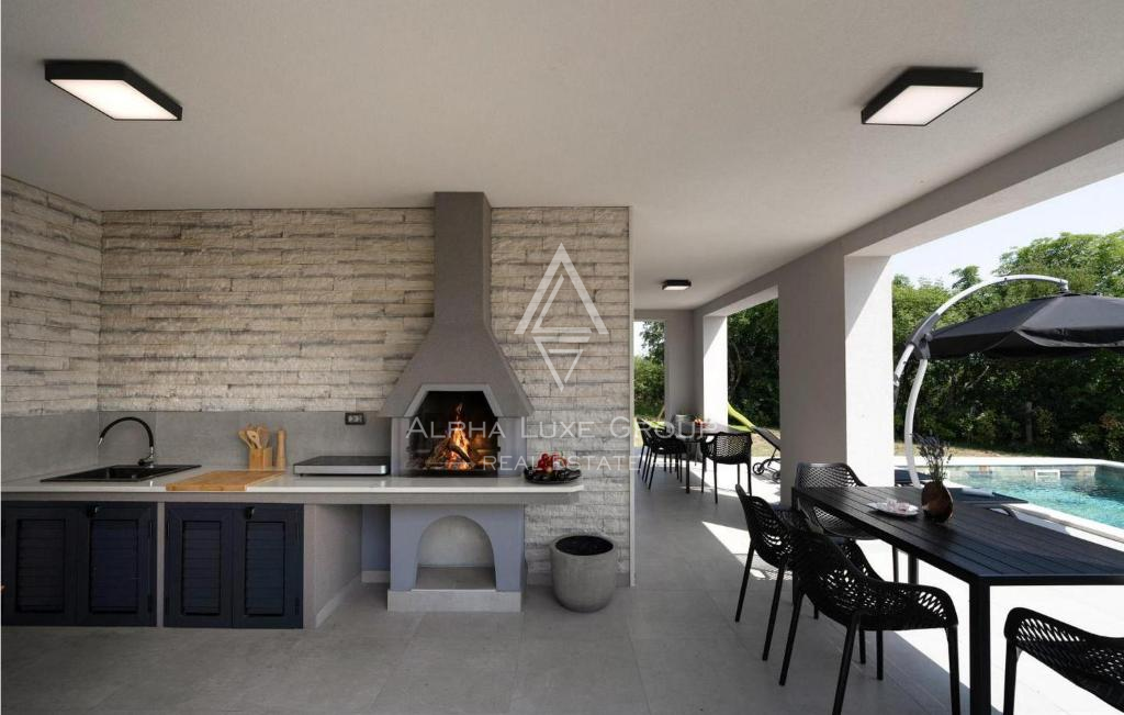 Istria, Labin: Villa con piscina ai margini del borgo