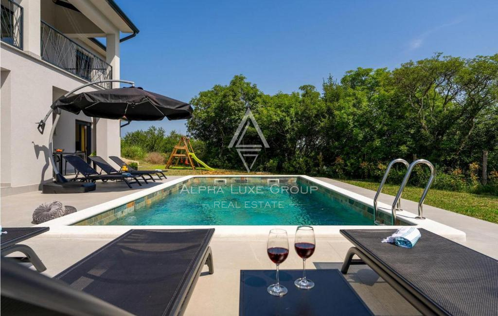 Istria, Labin: Villa con piscina ai margini del borgo