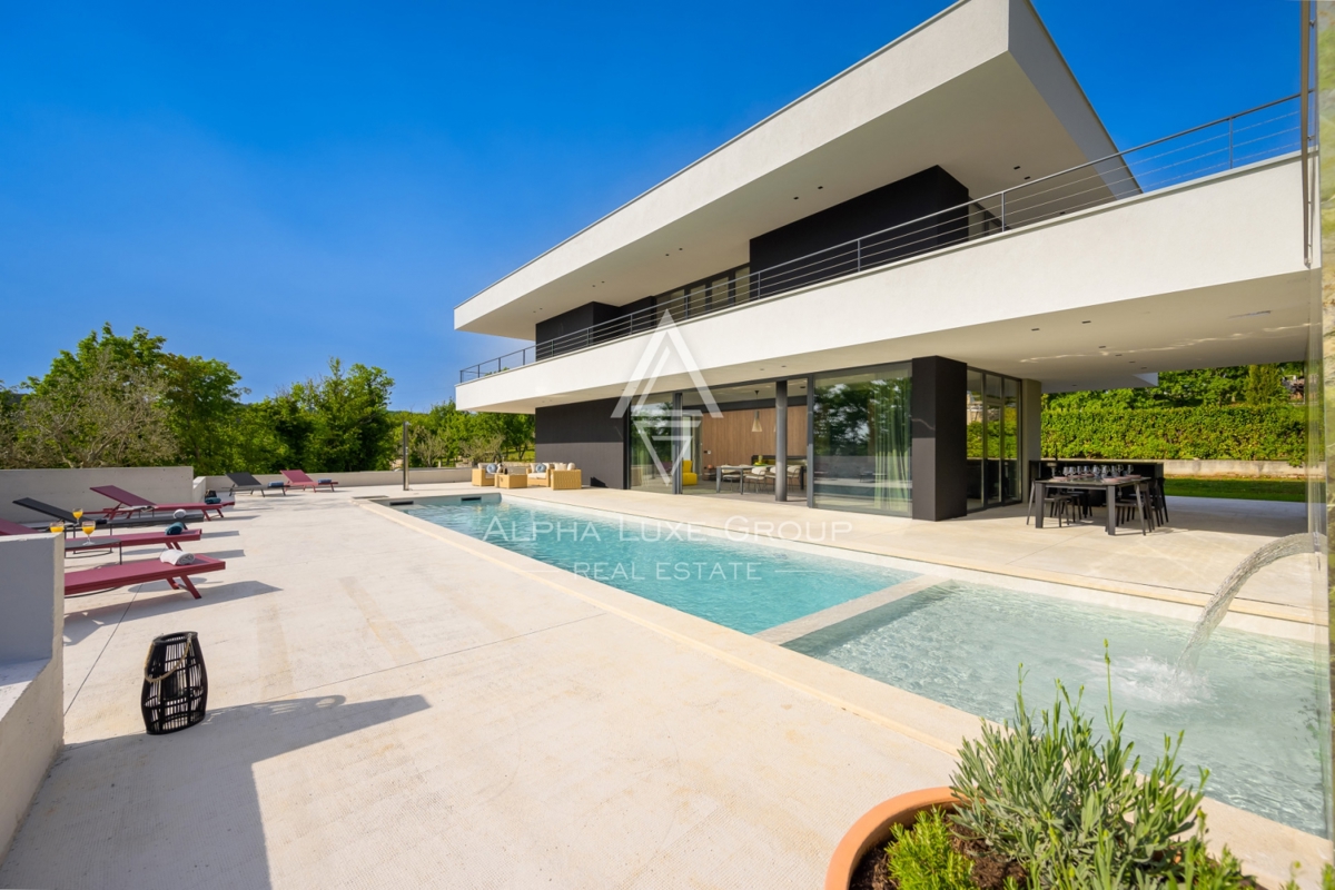 Istria, Grisignana: Villa di lusso con piscina