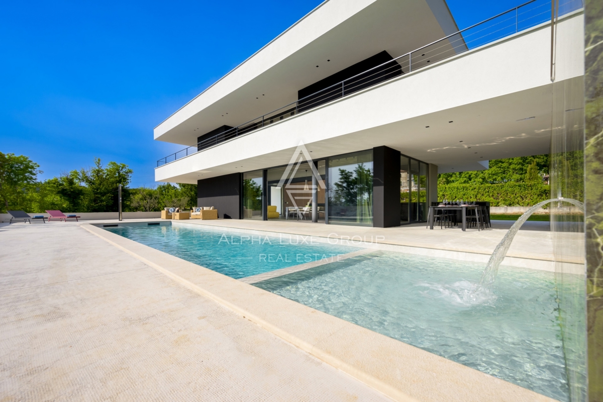 Istria, Grisignana: Villa di lusso con piscina