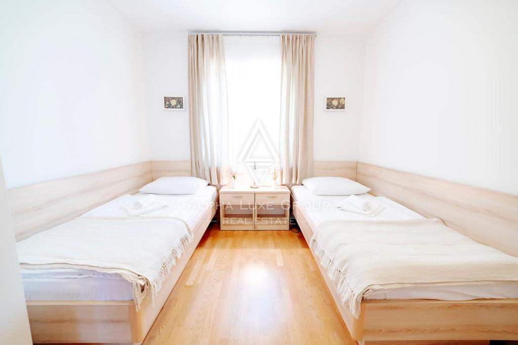 Istria, Višnjan: Incantevole casa rustica con piscina