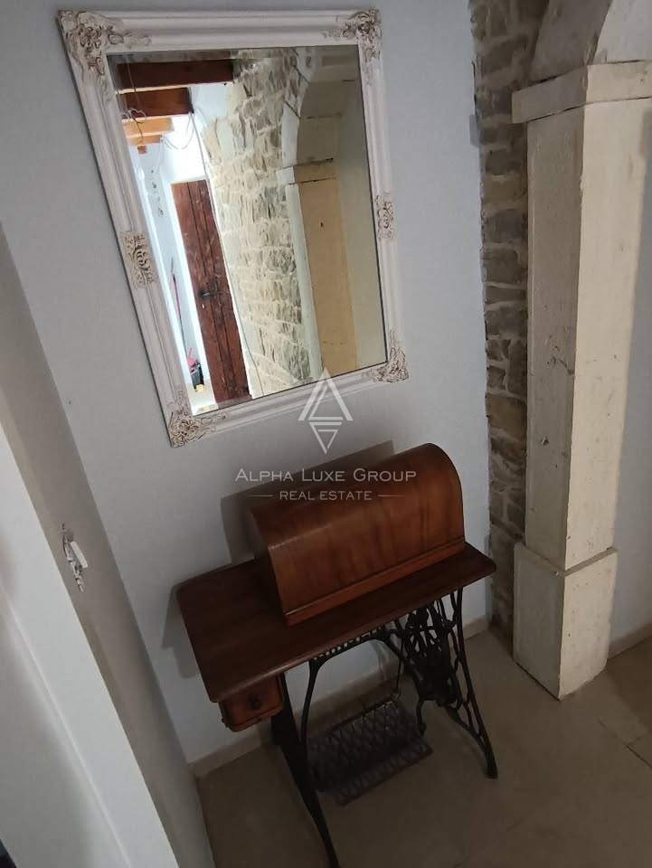 Istria, Sovinjak – casa in pietra ristrutturata, cortile