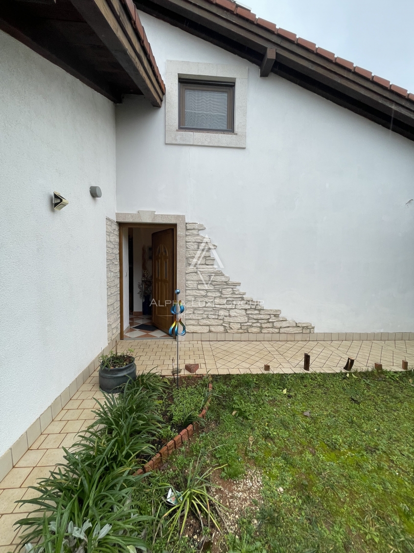 Istria, Poreč: Casa efficiente con soppalco