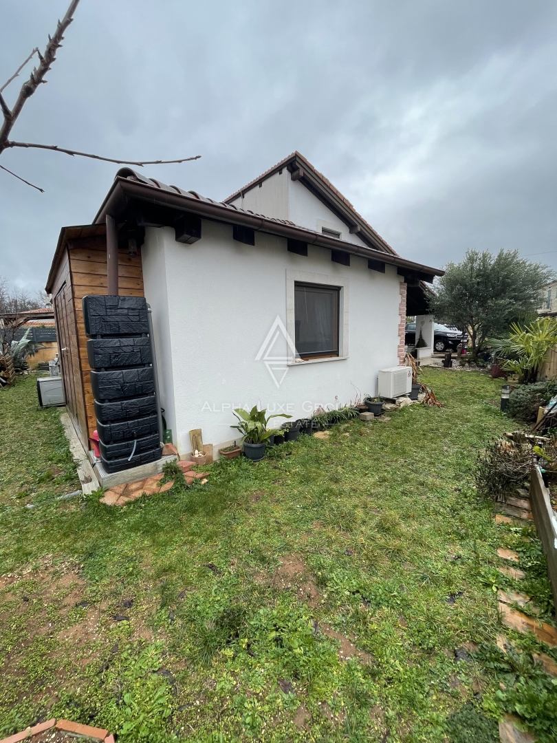 Istria, Poreč: Casa efficiente con soppalco