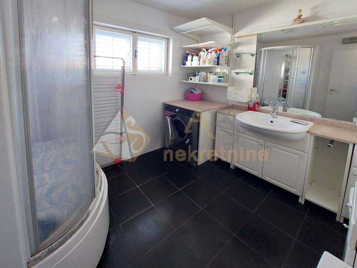 STONE HOUSE WITH BEAUTIFUL GARDEN