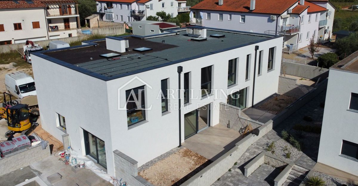 Istria, Cittanova - Casa a schiera in una posizione TOP - DI NUOVA COSTRUZIONE