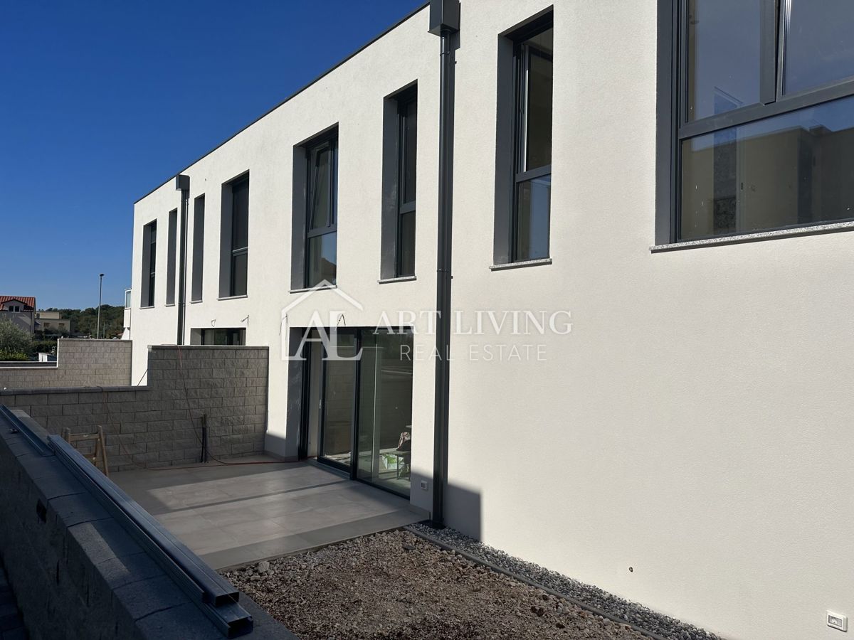 Istria, Cittanova - Casa a schiera in una posizione TOP - DI NUOVA COSTRUZIONE