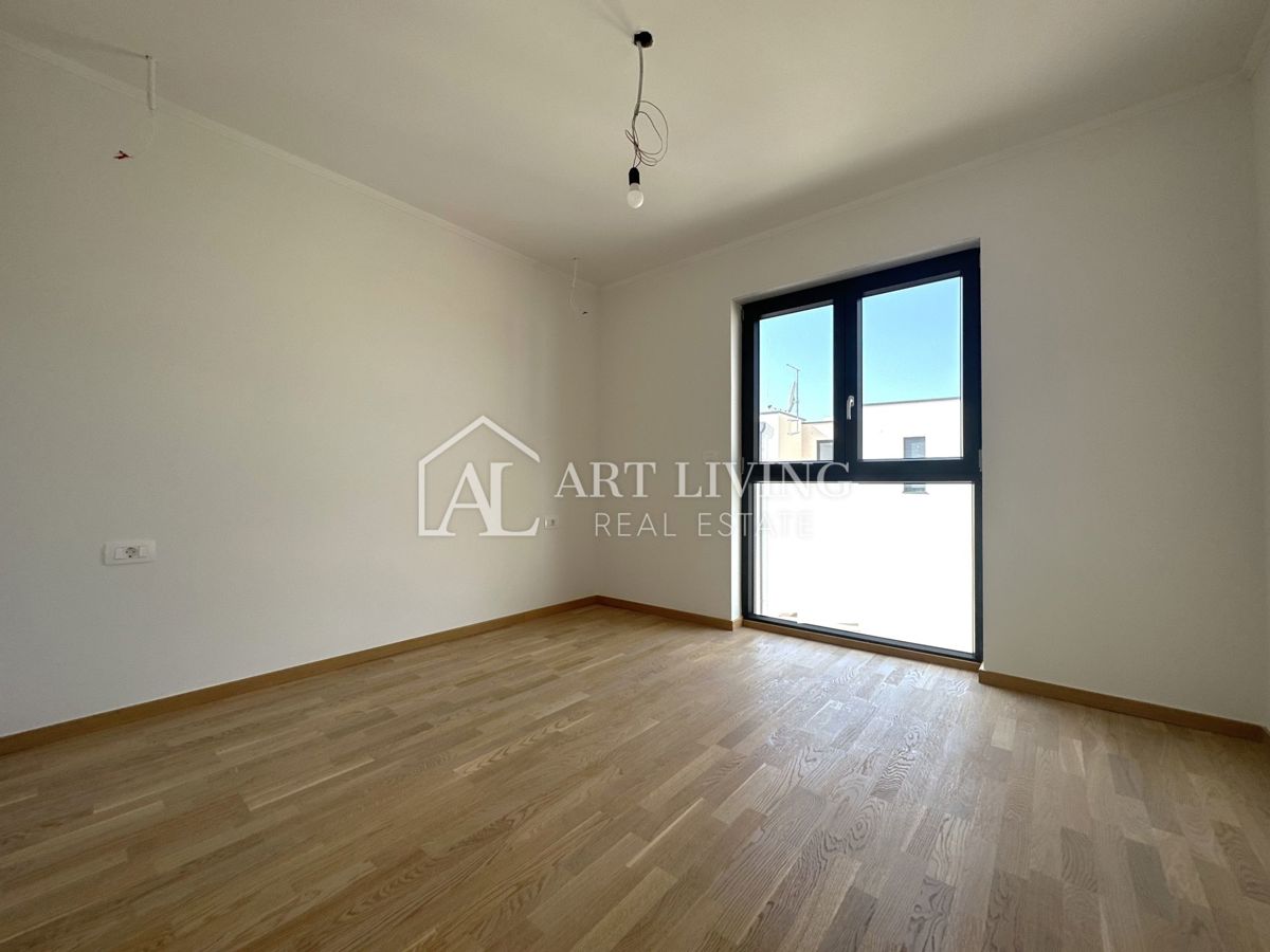 Umago, trosobni stan, 109 m2, con una posizione bella e attraente