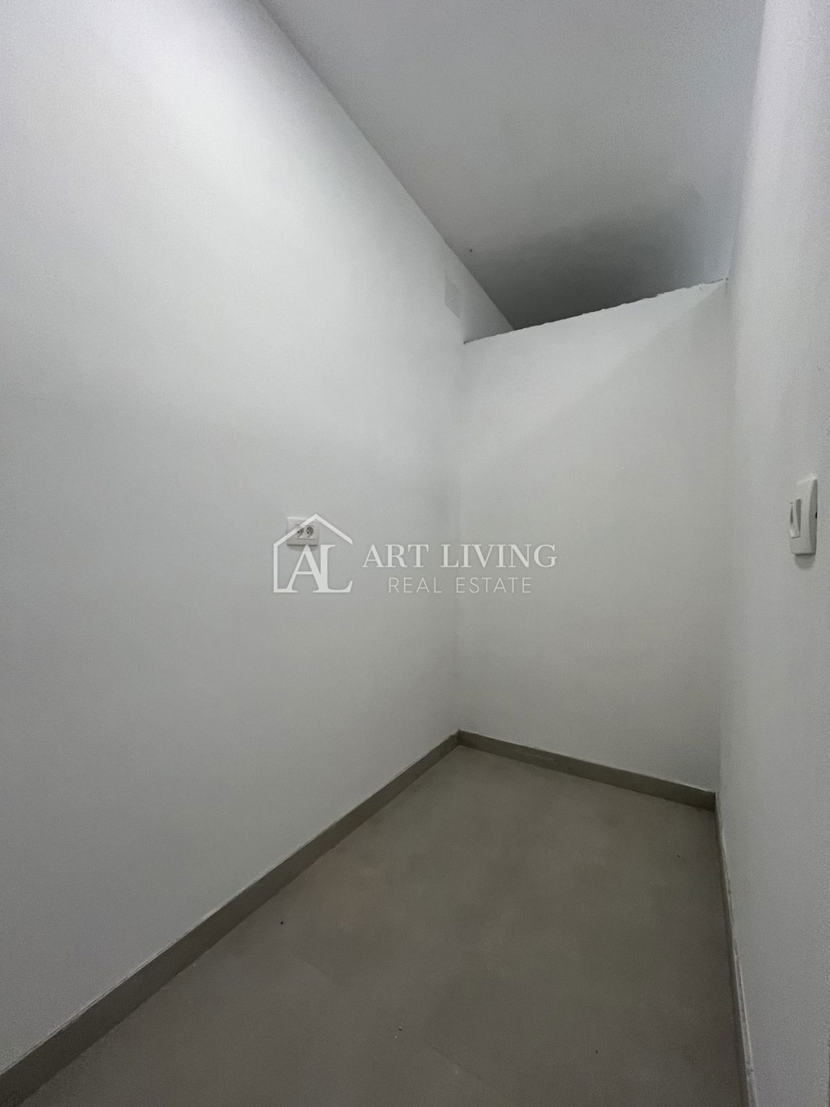 Umago, trosobni stan, 109 m2, con una posizione bella e attraente