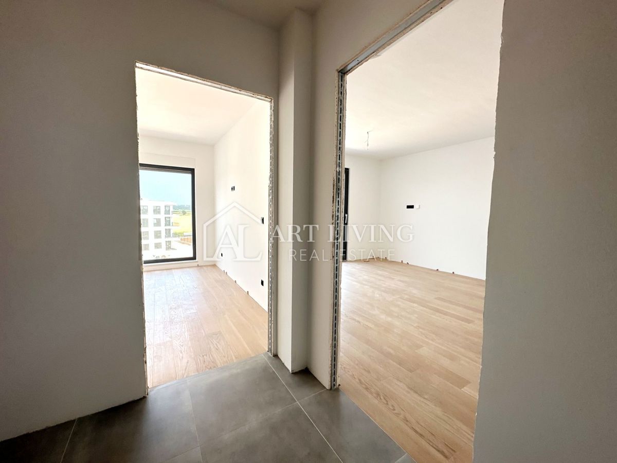 Istria, Umago - moderno appartamento con due camere da letto al 3° piano - OCCASIONE