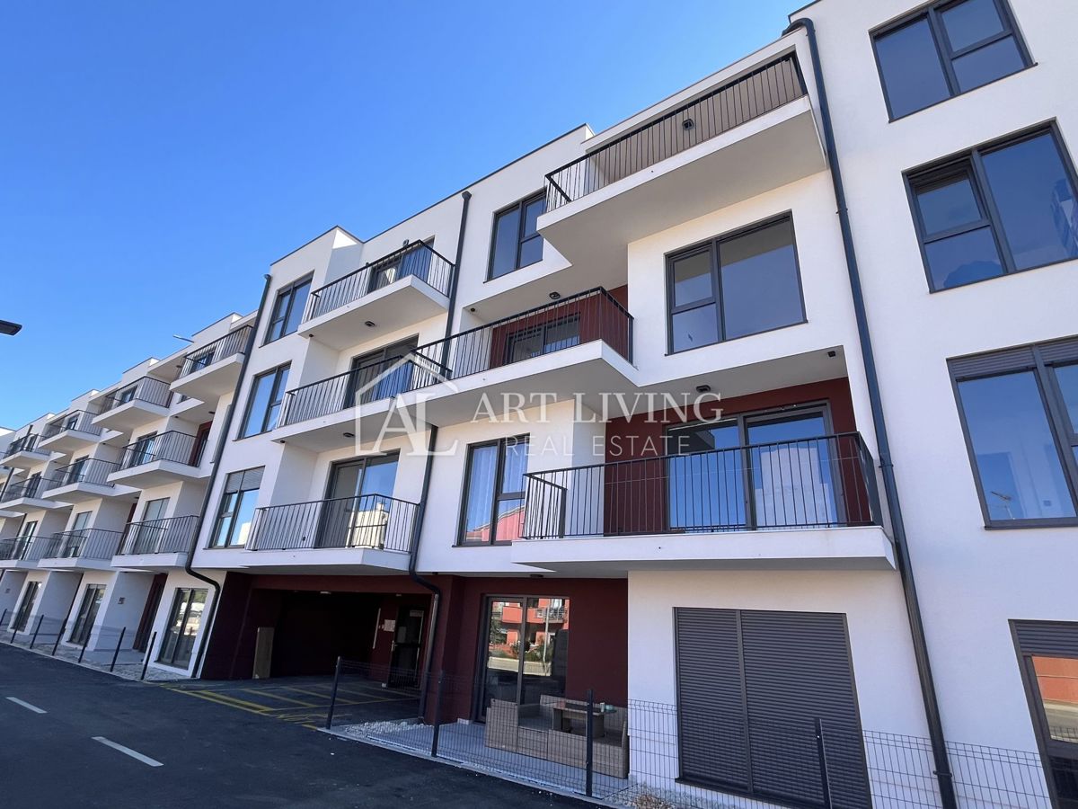 Istria, Umago - moderno appartamento con due camere da letto al 3° piano - OCCASIONE