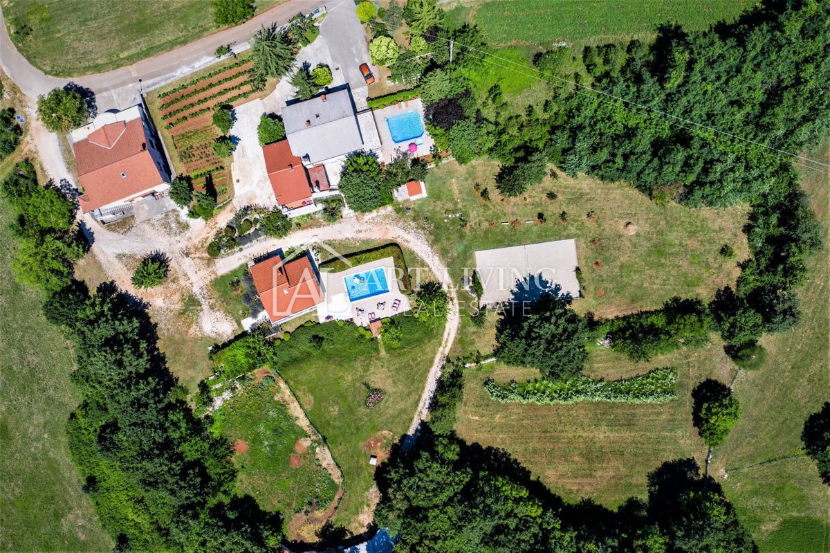 Casa Žminj, 630m2