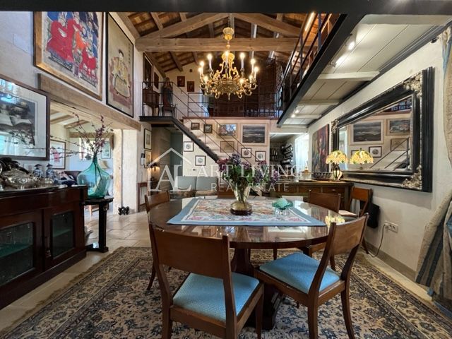 Buje - dintorni, villa istriana in pietra con una vista unica sul mare e sul paesaggio