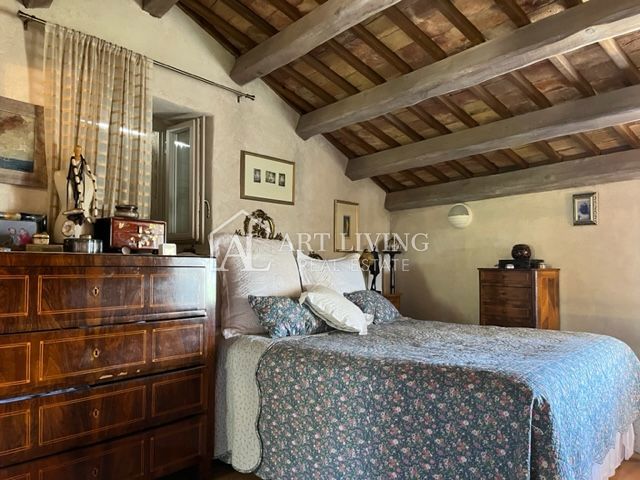Buje - dintorni, villa istriana in pietra con una vista unica sul mare e sul paesaggio
