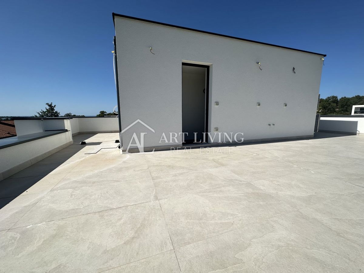 NOVIGRAD, dintorni - CASA DOPPIA MODERNA DI DESIGN IN POSIZIONE ECCEZIONALE - A SOLI 300 m DAL MARE