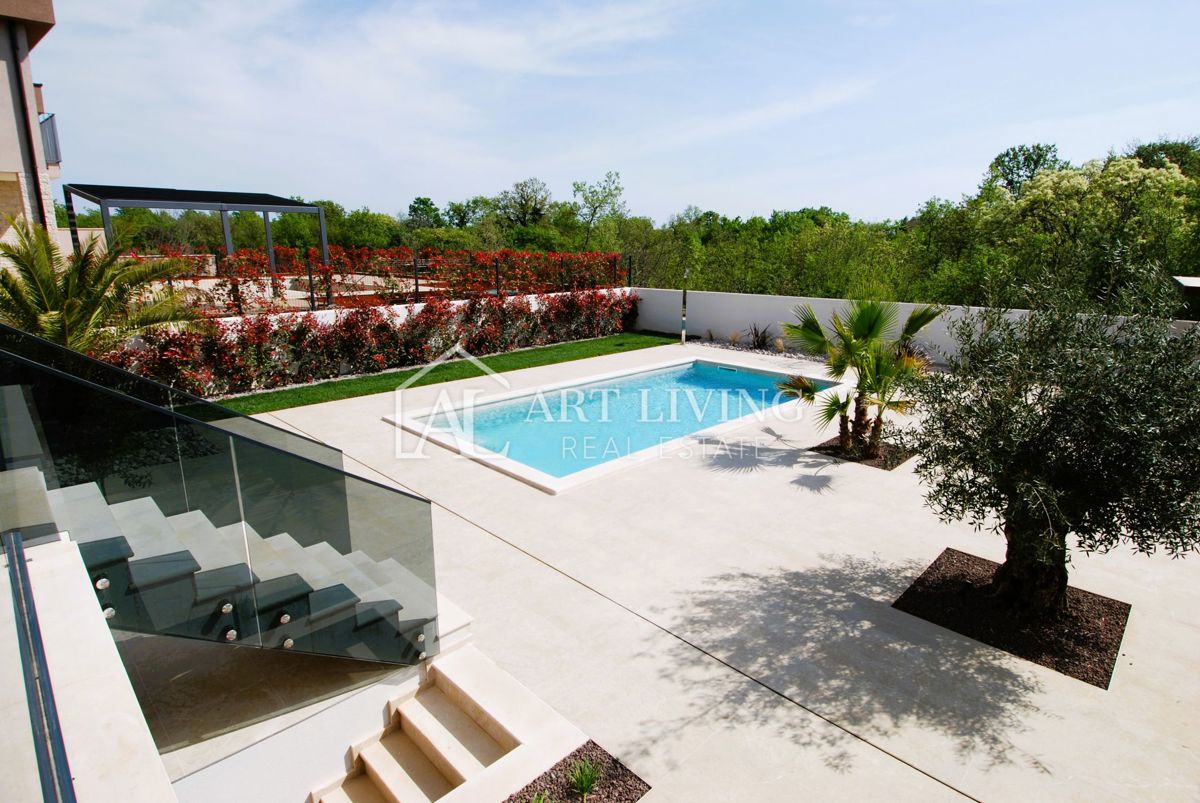 Istria, Parenzo - lussuosa villa moderna con piscina