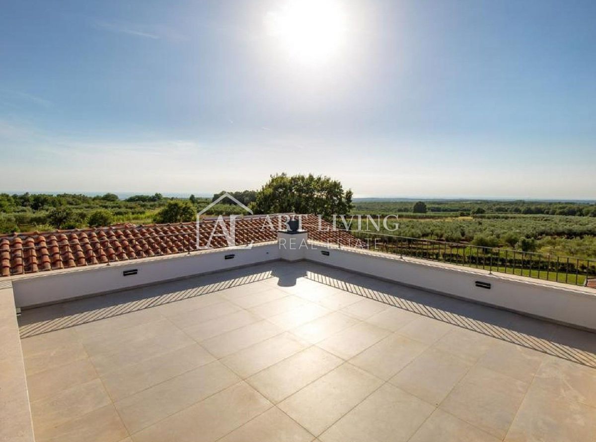 Istria, Parenzo, dintorni – lussuosa villa in pietra con piscina in stile istriano