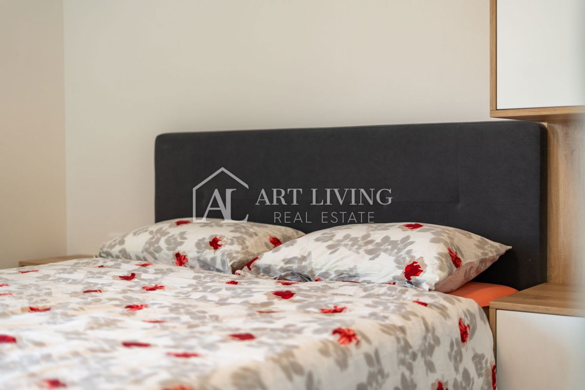 Umago, dintorni - lussuoso appartamento con due camere da letto recentemente ristrutturato a soli 250 m dal mare