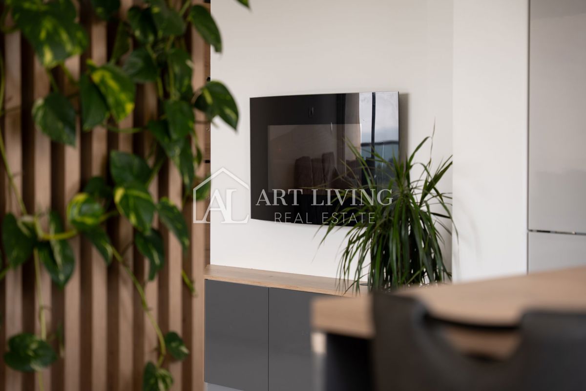 Umago, dintorni - lussuoso appartamento con due camere da letto recentemente ristrutturato a soli 250 m dal mare