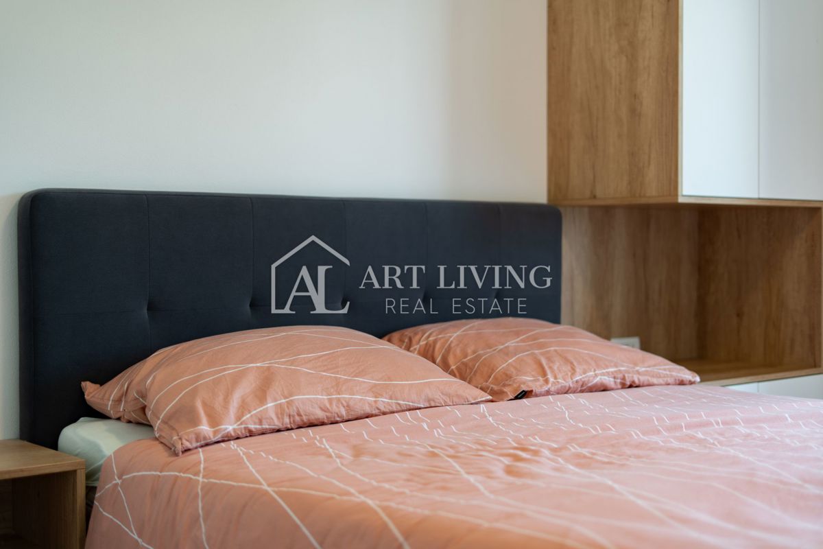 Umago, dintorni - lussuoso appartamento con due camere da letto recentemente ristrutturato a soli 250 m dal mare