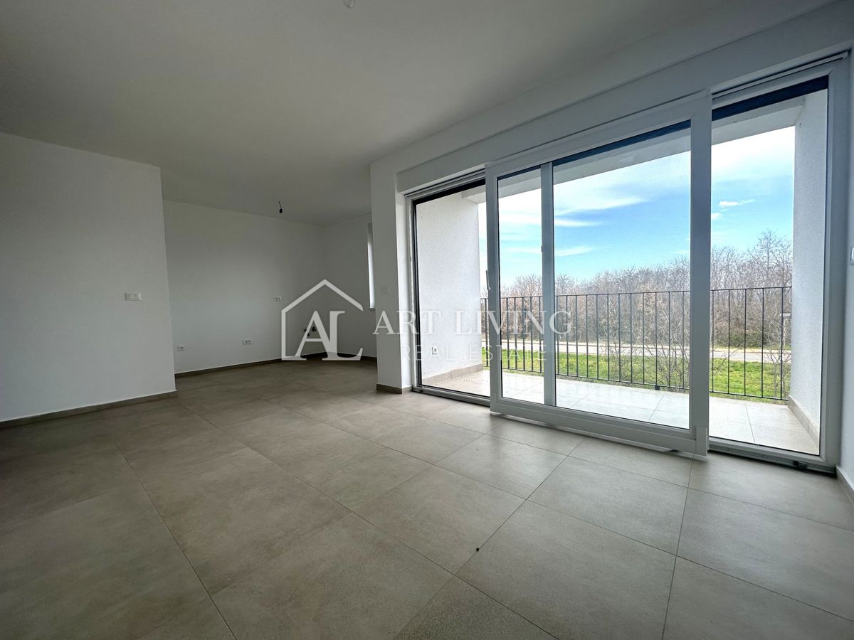 Parenzo e dintorni - OPPORTUNITÀ, attraente appartamento bilocale al primo piano