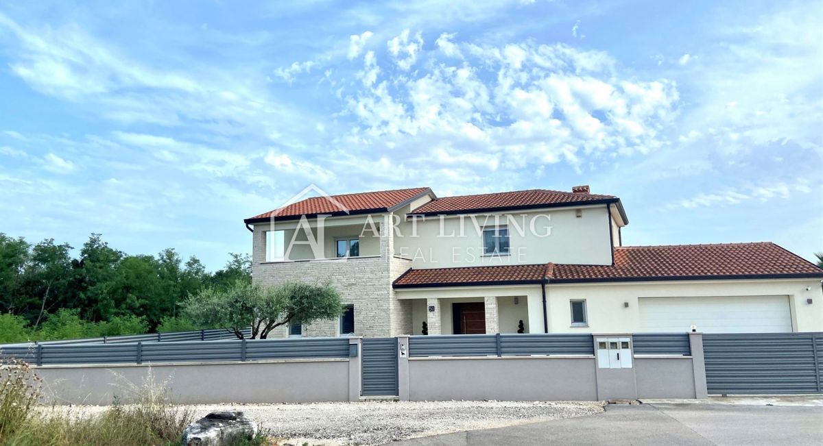 Casa Poreč, 856m2