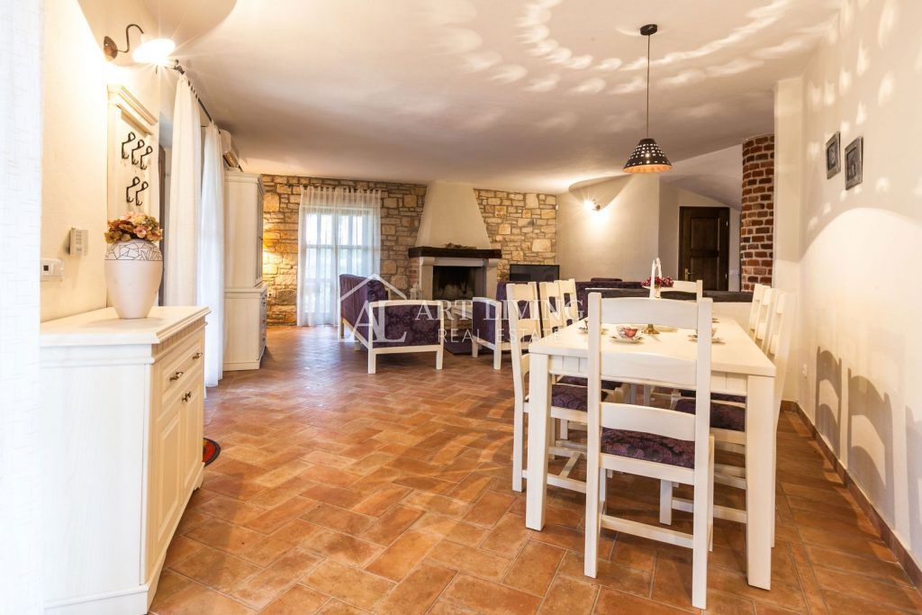 Poreč-dintorni, Incantevole villa in pietra con piscina in stile rustico