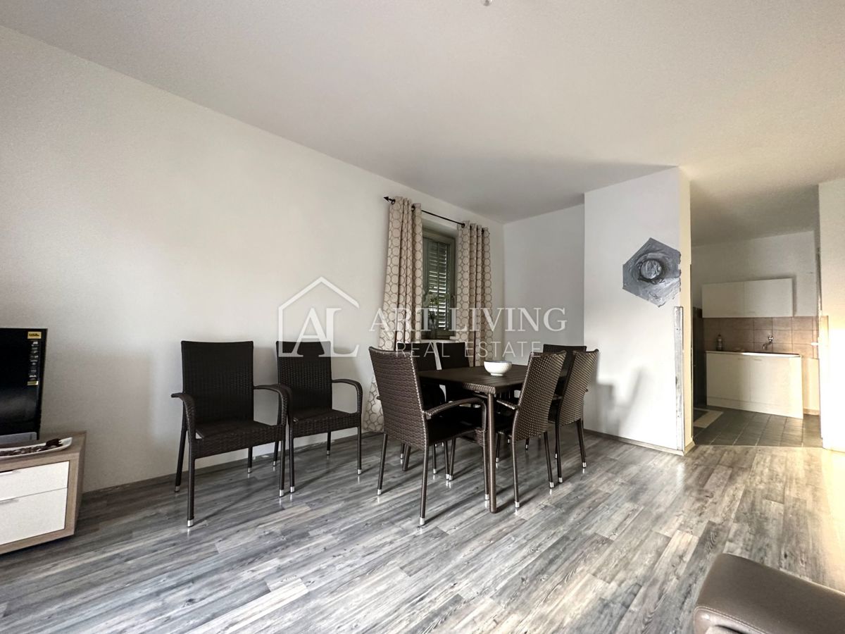 Umago - casa spaziosa con molto potenziale - centro città
