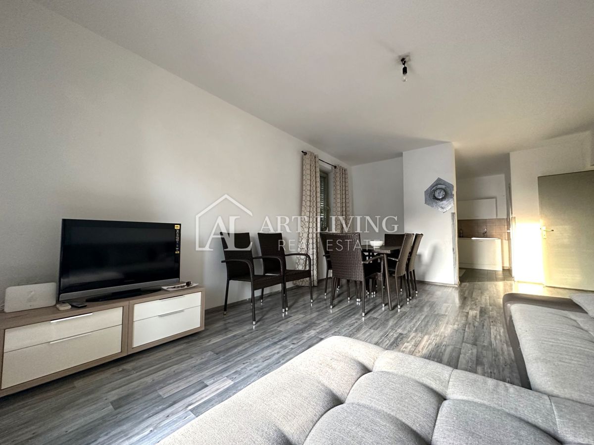 Umago - casa spaziosa con molto potenziale - centro città