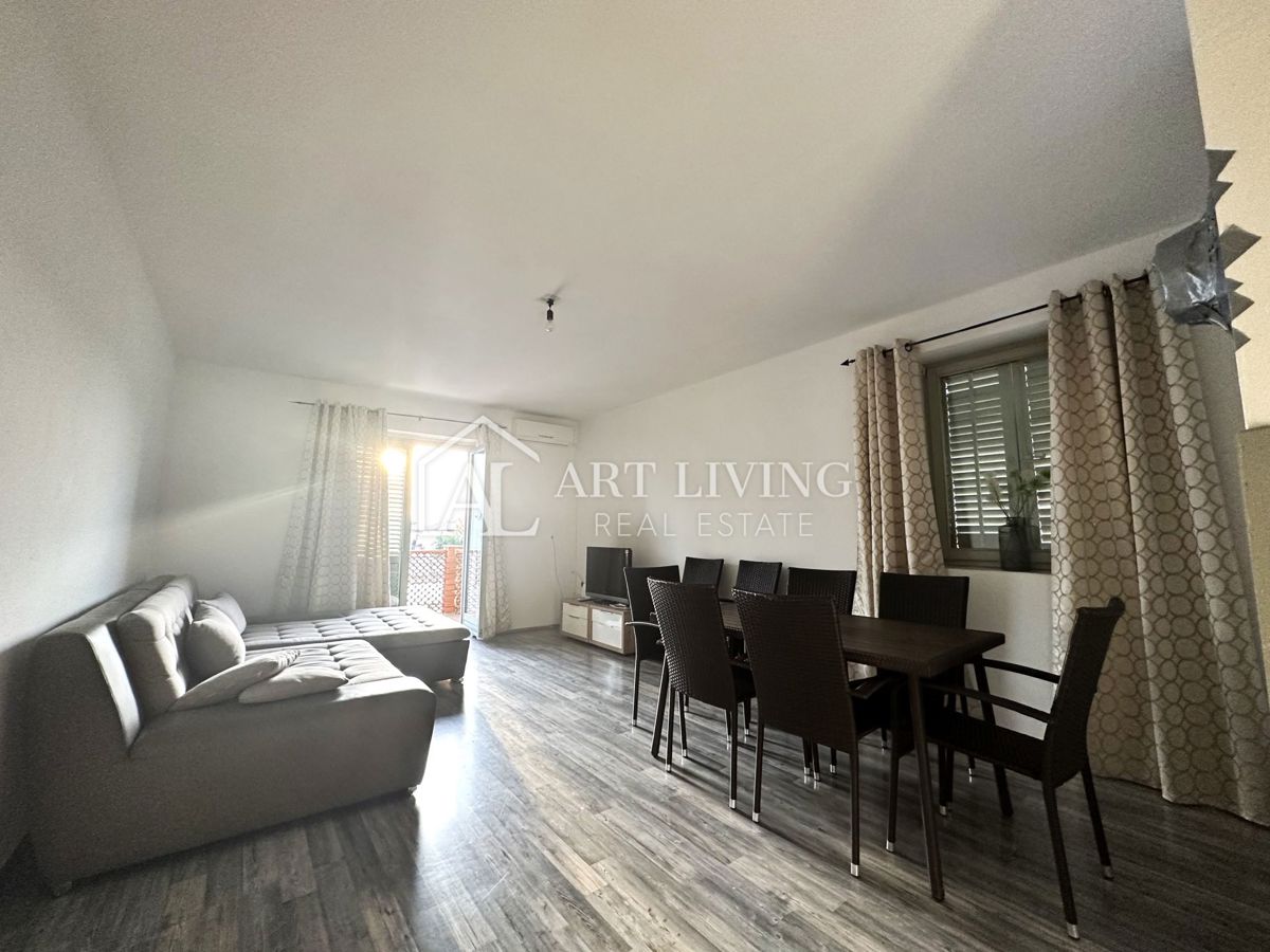 Umago - casa spaziosa con molto potenziale - centro città
