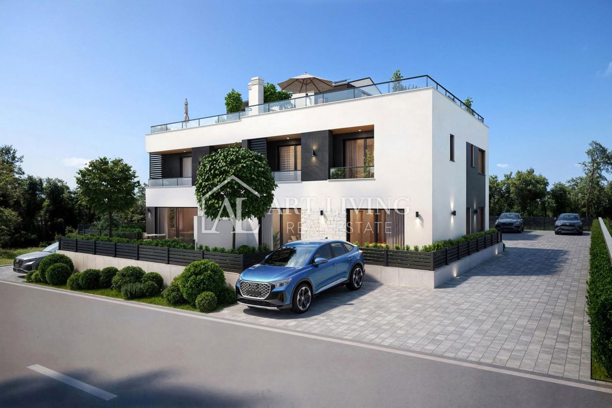 Parenzo - graziosa casa a schiera con piscina in posizione TOP - NUOVA COSTRUZIONE!