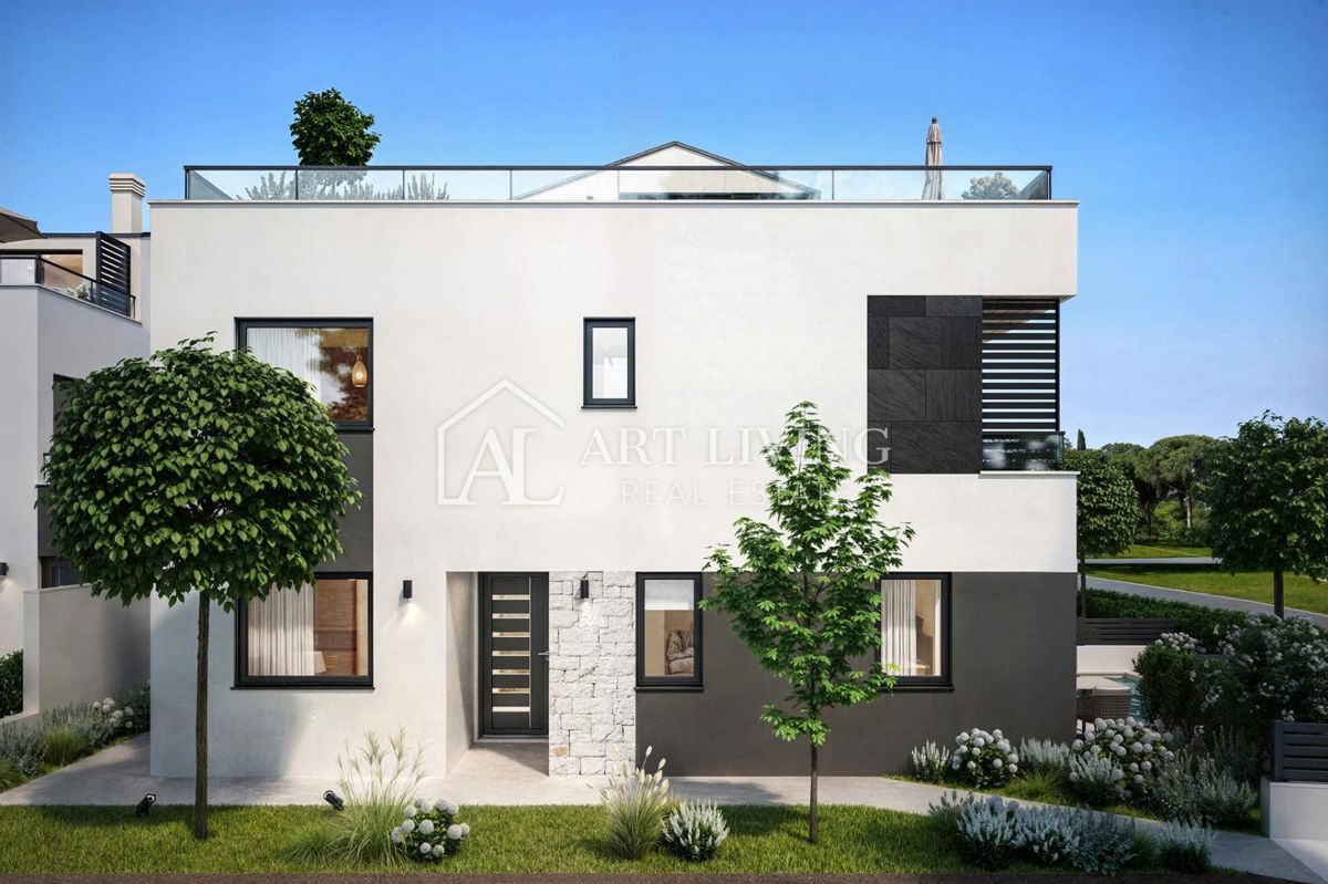 Parenzo - graziosa casa a schiera con piscina in posizione TOP - NUOVA COSTRUZIONE!